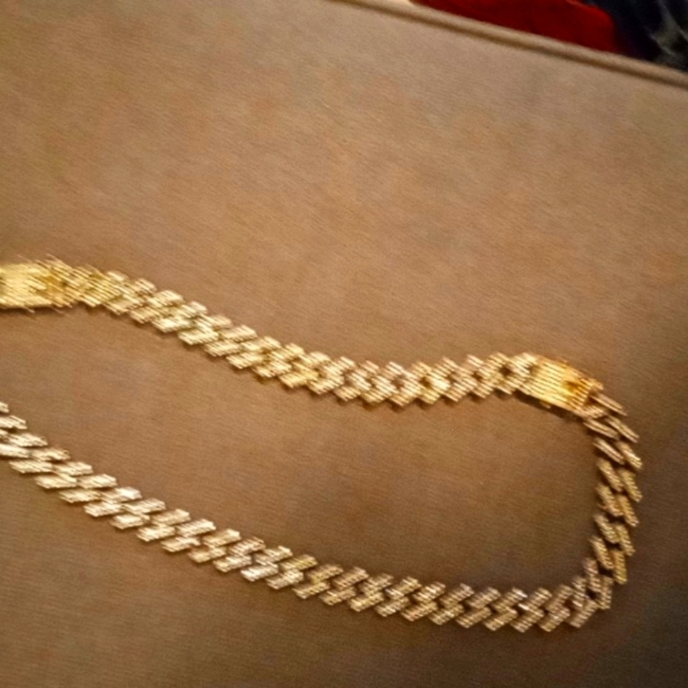Gold diamond Cuban link mix with gold diamond bracelet